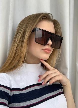 Стильні окуляри маска