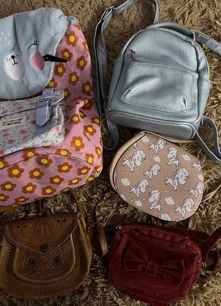 Рюкзаки+сумочки та інші аксесуари (ціна за все разом!)8 фото
