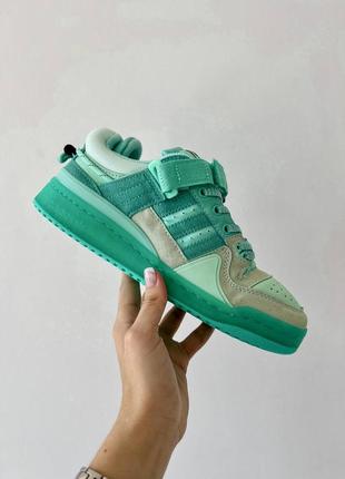 Класні жіночі кросівки adidas forum low x bad bunny mint бірюзові