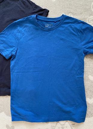 Дві сині футболки next на 8-9 р, 134 см3 фото