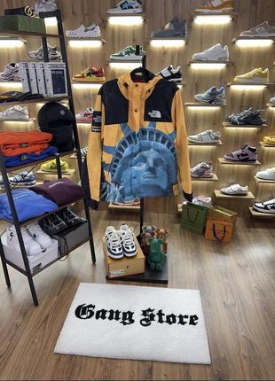 Куртка supreme x The north face map statue of liberty yellow