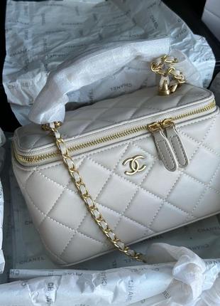 Жіноча сумка classic beige lambskin pearl crush vanity bag4 фото