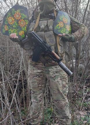 Розмальовані бронеплити від русского бронежилету "ратник", трофей від зсу! війна 2024 р.