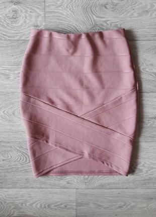 Нежно розовая бандажная юбка от miss selfridge1 фото