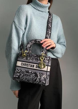 Женская сумка в стиле dior7 фото