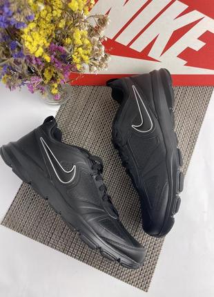 Оригинальные новые кожаные кроссовки nike3 фото