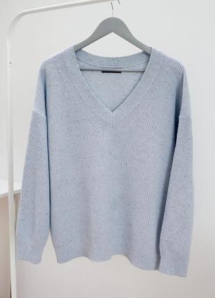 Базовый свитер оверсайз голубой с вырезом marks&spencer2 фото