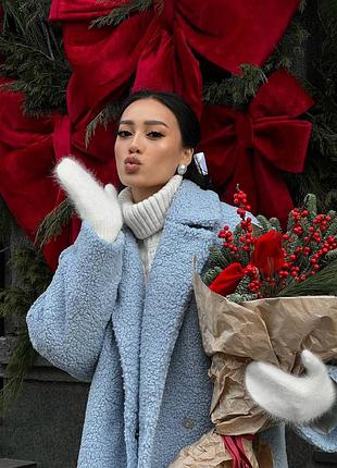 Блакитна довга шуба зі штучного хутра букле з утепленням