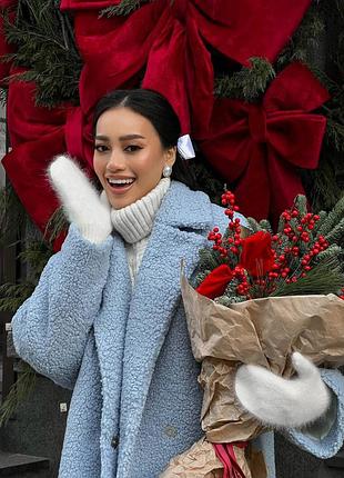 Блакитна довга шуба зі штучного хутра букле з утепленням