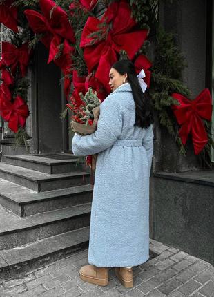 Блакитна довга шуба зі штучного хутра букле з утепленням