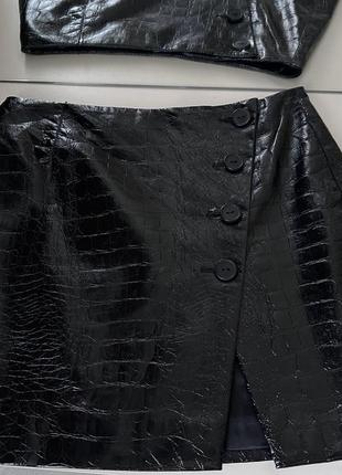 Юбка из фактурной эко-кожи cher'173 фото