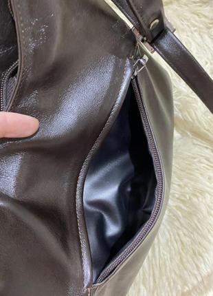Шкіряна італійська сумка шоколадного кольору на плече через плече5 фото