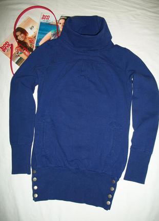 Стилизованный свитшот синего цвета фирмы vero moda