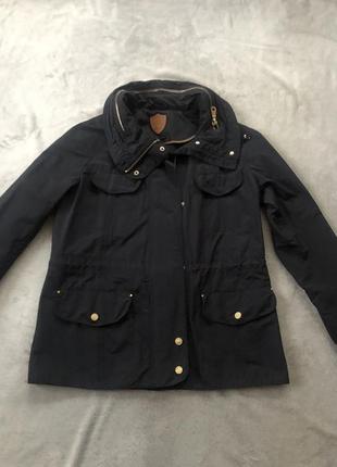 Куртка жіноча