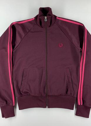 Женская олимпийка fred perry casual