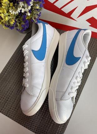 Оригинальные кожаные кроссовки dinosaur nike blazer6 фото