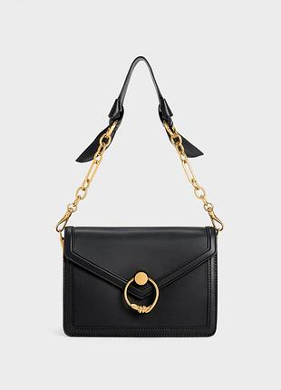 Сумочка charles & keith joelle envelope через плечо