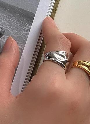 Серебряное кольцо в технике мятого литья4 фото