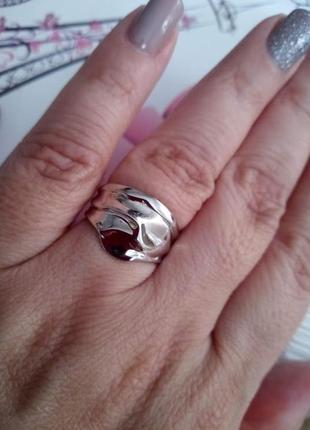Серебряное кольцо в технике мятого литья7 фото