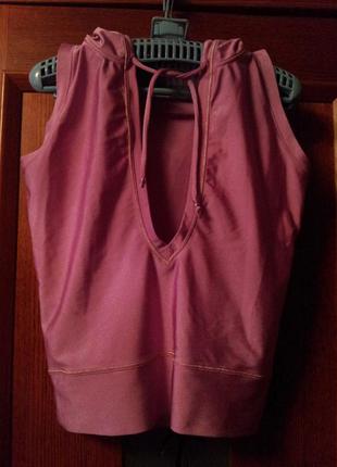 Розово-сиреневая спортивная безрукавка casall