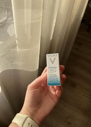 Vichy mineral 89 бустер сироватка