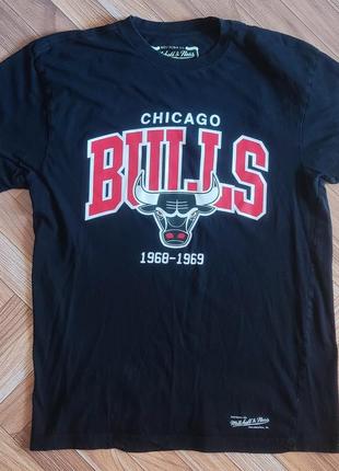 Футболка chicago bulls 1968-1969 mitchell & ness1 фото