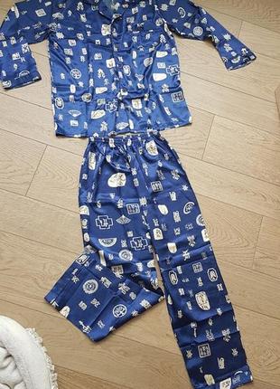 Классненькая пижама. размер 48-502 фото