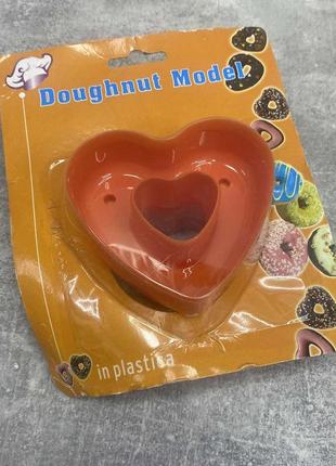 Вырубка пластиковая для донатов и пончиков сердце sns mm-774