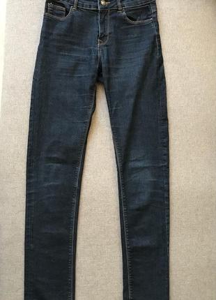 Завужені джинси скінні на високій посадці обтягуючі вузькі урокоченные джинси жіночі темно-сині4 фото