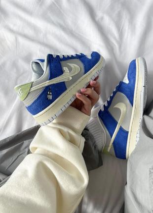 Крутейшие кастомные кроссовки fly streetwear x ladies cheap nike roshe women pro gardenia синие с белым унисекс 36-45 р7 фото