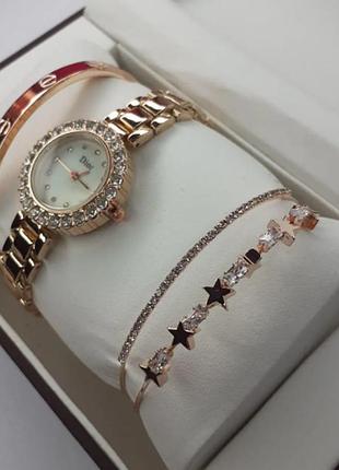 Женский подарочный набор ювелирные изделий кулон, часы, браслет в подарочной упаковке w1-d1