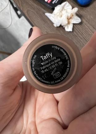 Консилер too faced born this way super multi-use concealer4 фото