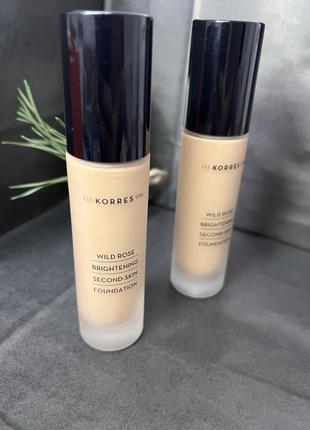 Korres wild rose foundation / тональный крем