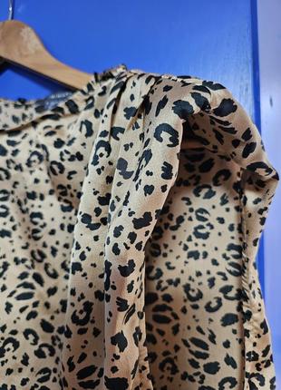Базова леопардова блуза з підплічниками4 фото