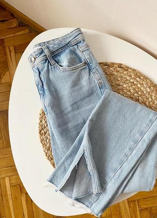 Джинсы с разрезами zara❤️