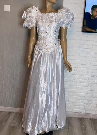 Вінтажна весільна сукня весільне плаття з короткими обэмними рукавами вінтаж m