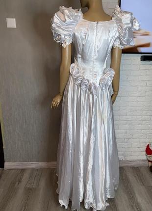 Вінтажна весільна сукня весільне плаття з короткими обэмними рукавами вінтаж m2 фото