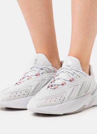 Кроссовки adidas