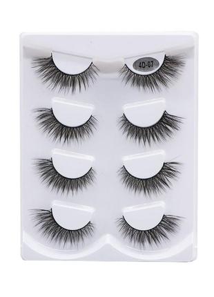 Набор накладных ресниц 4 пар