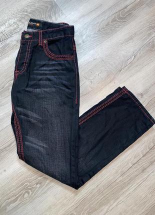 Черные джинсы с красной строчкой creek jeans 32r3 фото