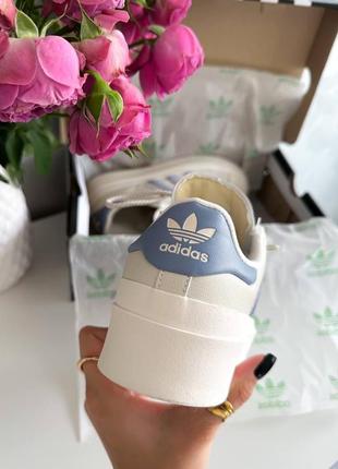 Нереально красивые женские кроссовки на платформе adidas superstar bonega beige blue бежевые с небесно-синим10 фото