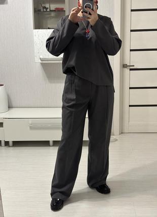 Шерстяний костюм з брюками палаццо3 фото