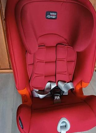 Автокресло britax romer advansafix iii sict, от 9 мес до 12 лет.