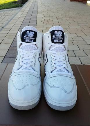 newbalance740
