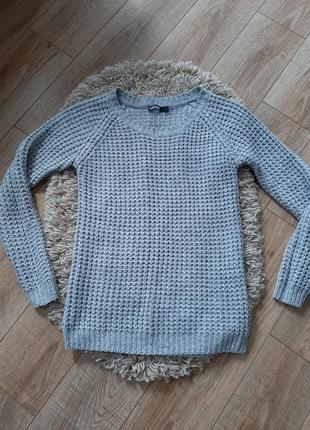 Фирменный женский свитер