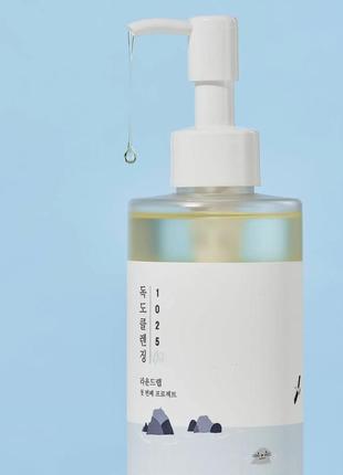 Гидрофильное масло round lab - 1025 dokdo cleansing oil - 200ml2 фото