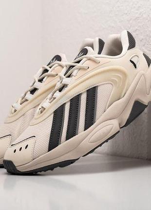 Чоловічі кросівки adidas oztra