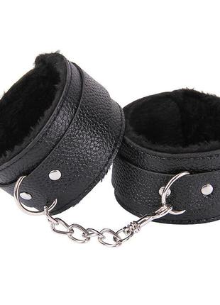 Черные кожаные наручники
бдсм аксессуары