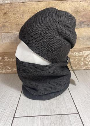 Комплект баф и шапка с защипом сзади