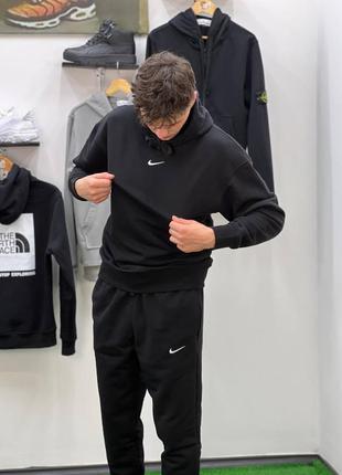 Спортивный костюм nike central swoosh